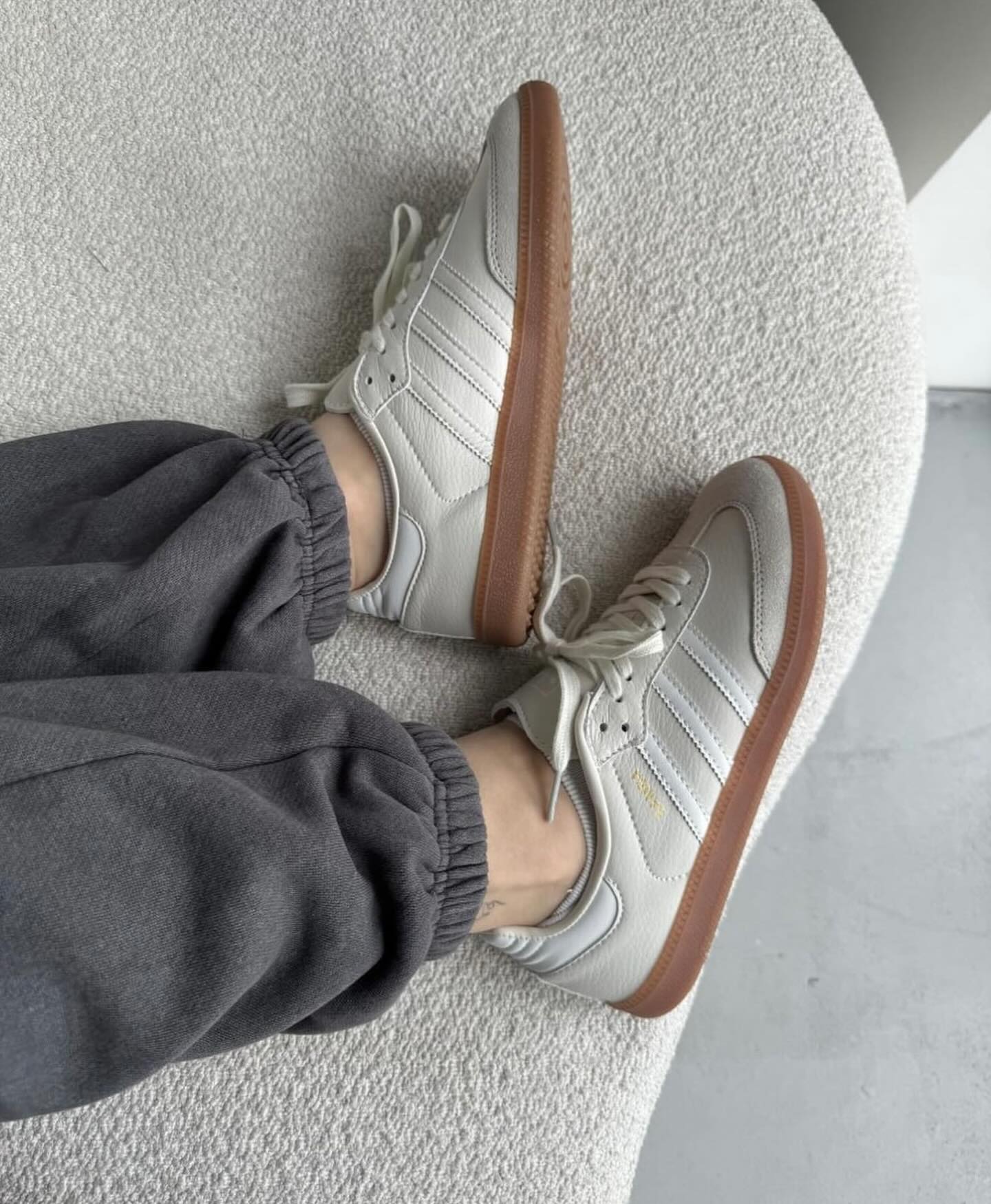 Adidas Samba OG Aluminium Gum