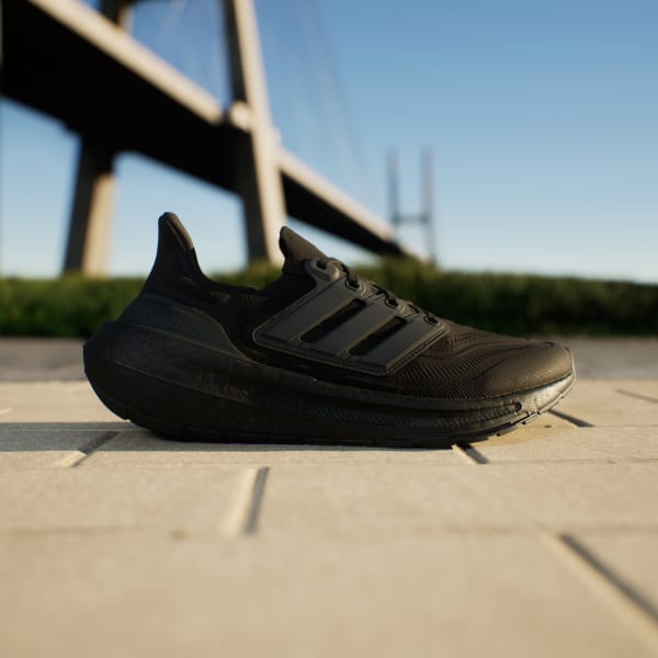 Adidas Ultraboost Light Black