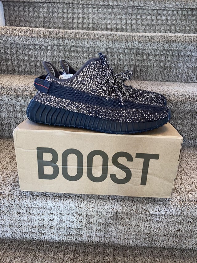 Adidas Yeezy 350 V2 Black Static