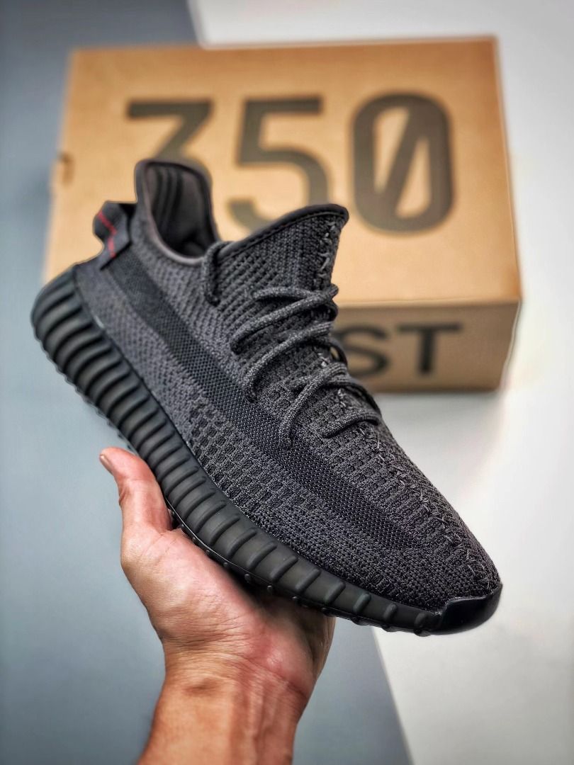 Adidas Yeezy 350 V2 Black