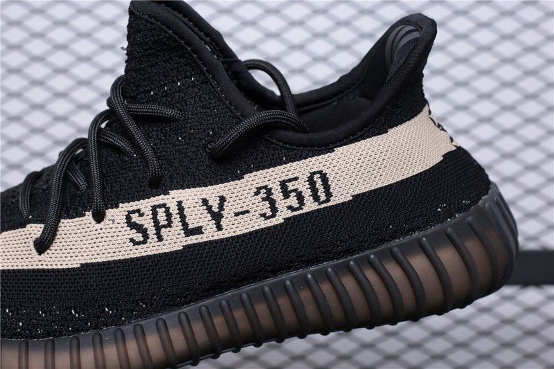 Adidas Yeezy 350 V2 Oreo