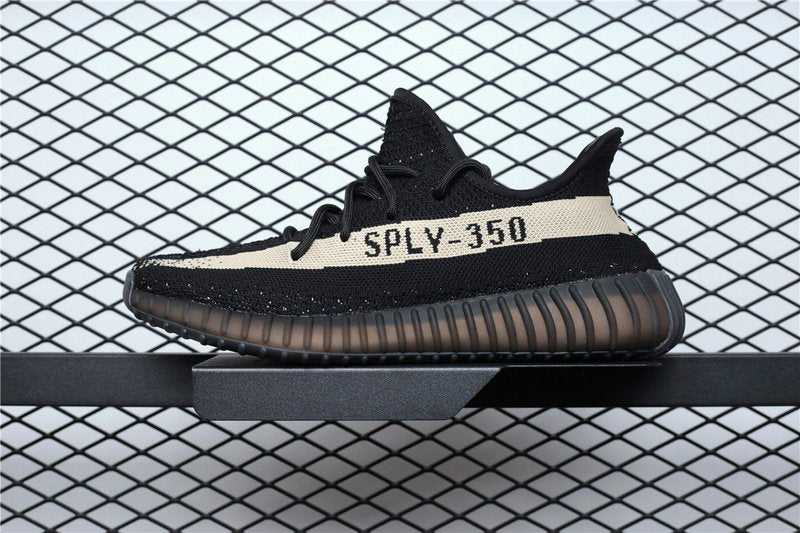 Adidas Yeezy 350 V2 Oreo