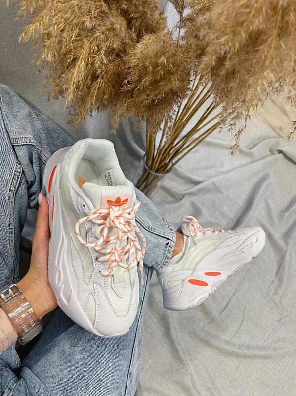 Adidas Yeezy Boost 700 Dama