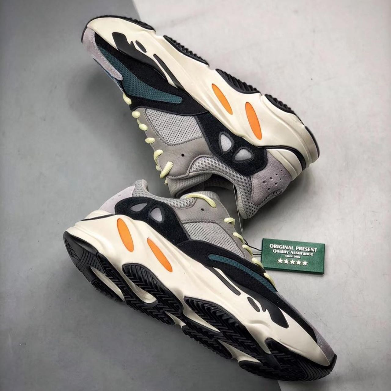 Adidas Yeezy Boost 700  Low Wave Runner