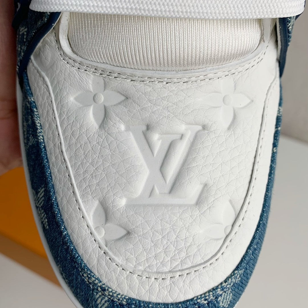 LOUIS VUITTON LV TRAINER BLUE WHITE