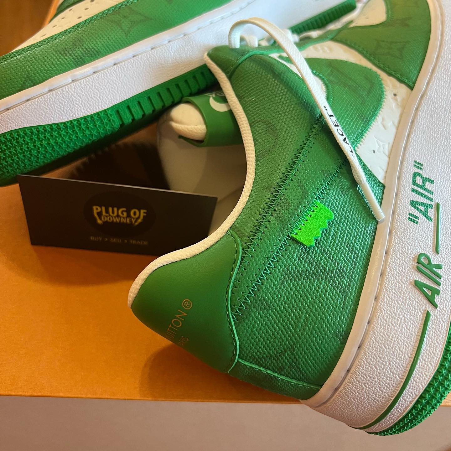 LOUIS VUITTON x NIKE AIR FORCE 1 LOW By Virgil Abloh WHITE GYM GREEN