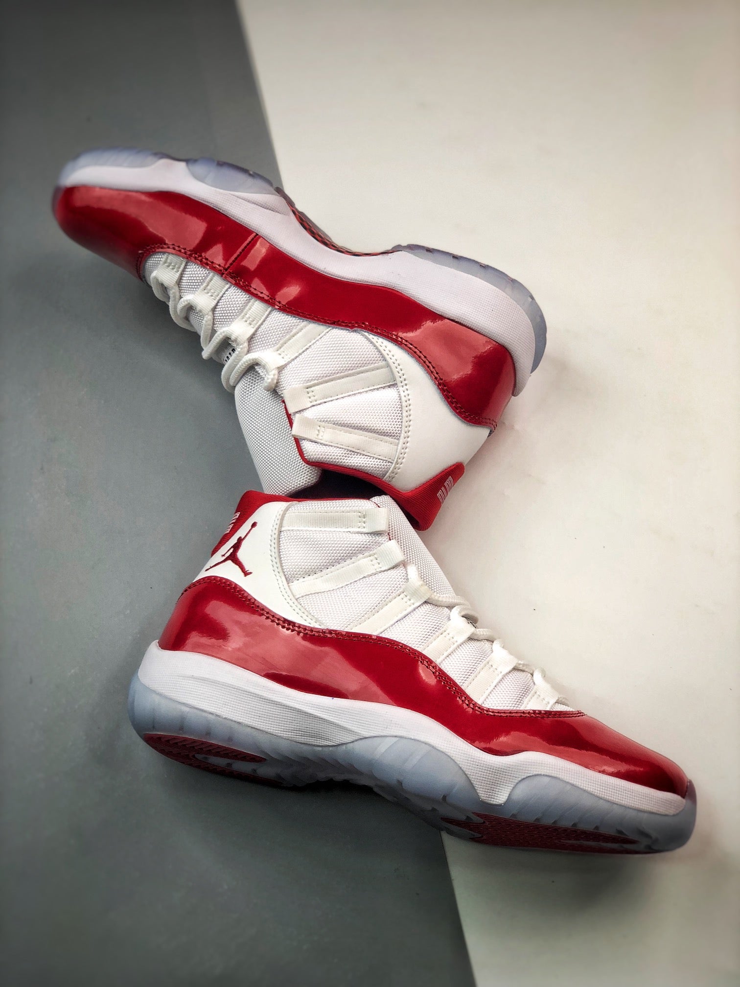 Nike Air Jordan 11 Cherry White Varsity Red Black