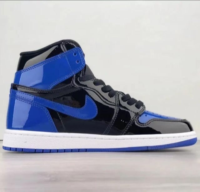 Nike Air Jordan 1 High OG Patent Royal