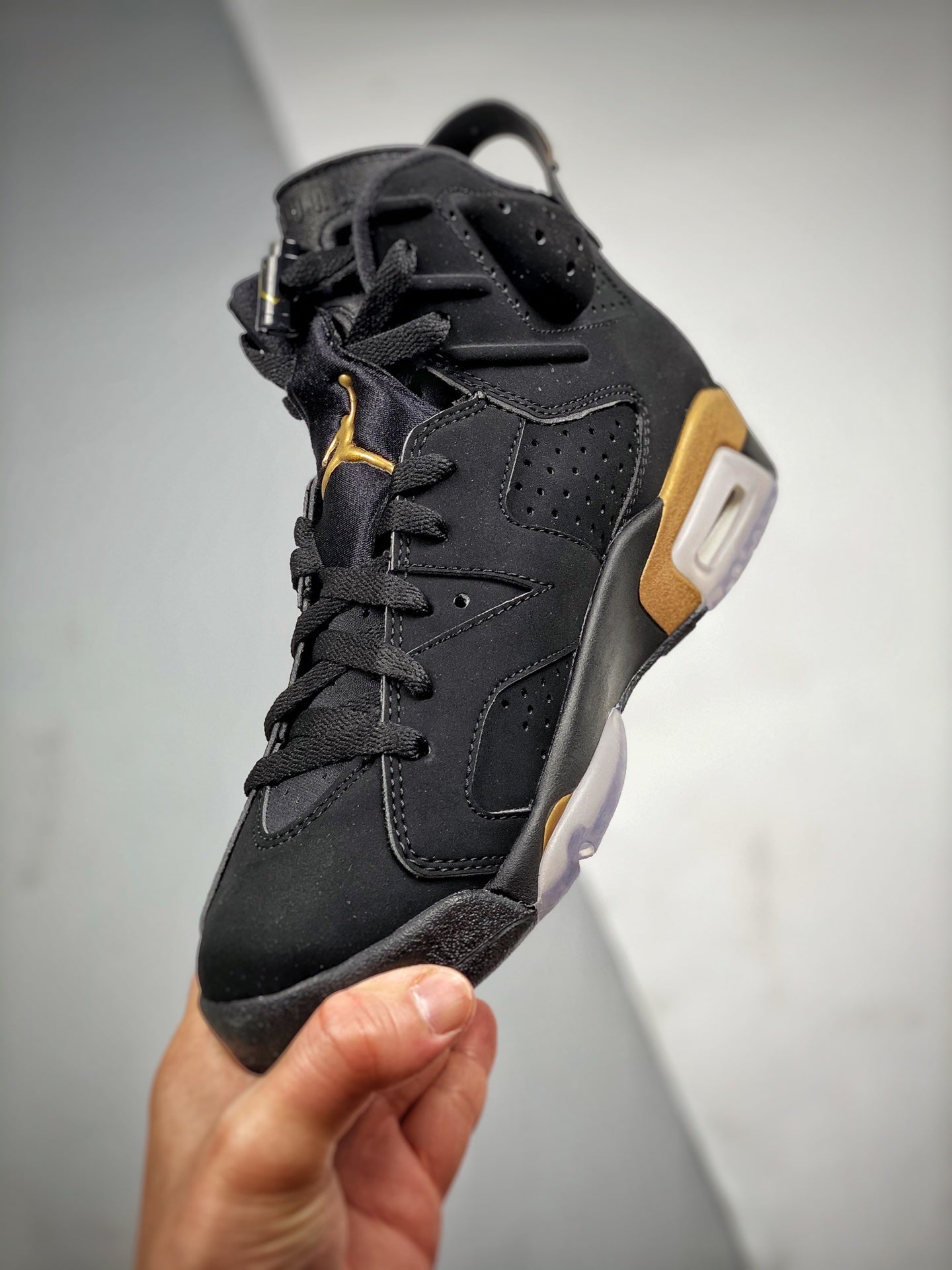 Nike Air Jordan 6 DMP Black Metallic Gold