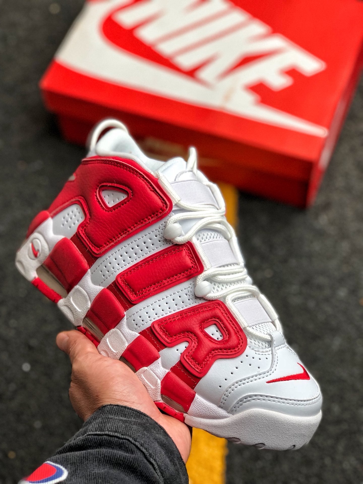 Nike Air More Uptempo White Red