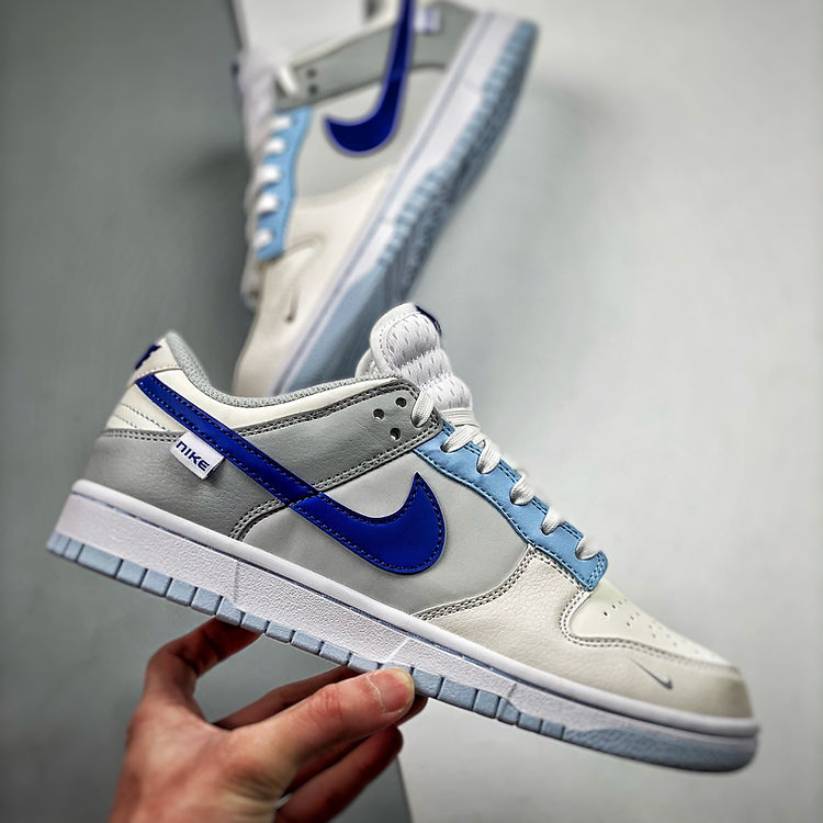 Nike Dunk Low Ivory Hyper Royal