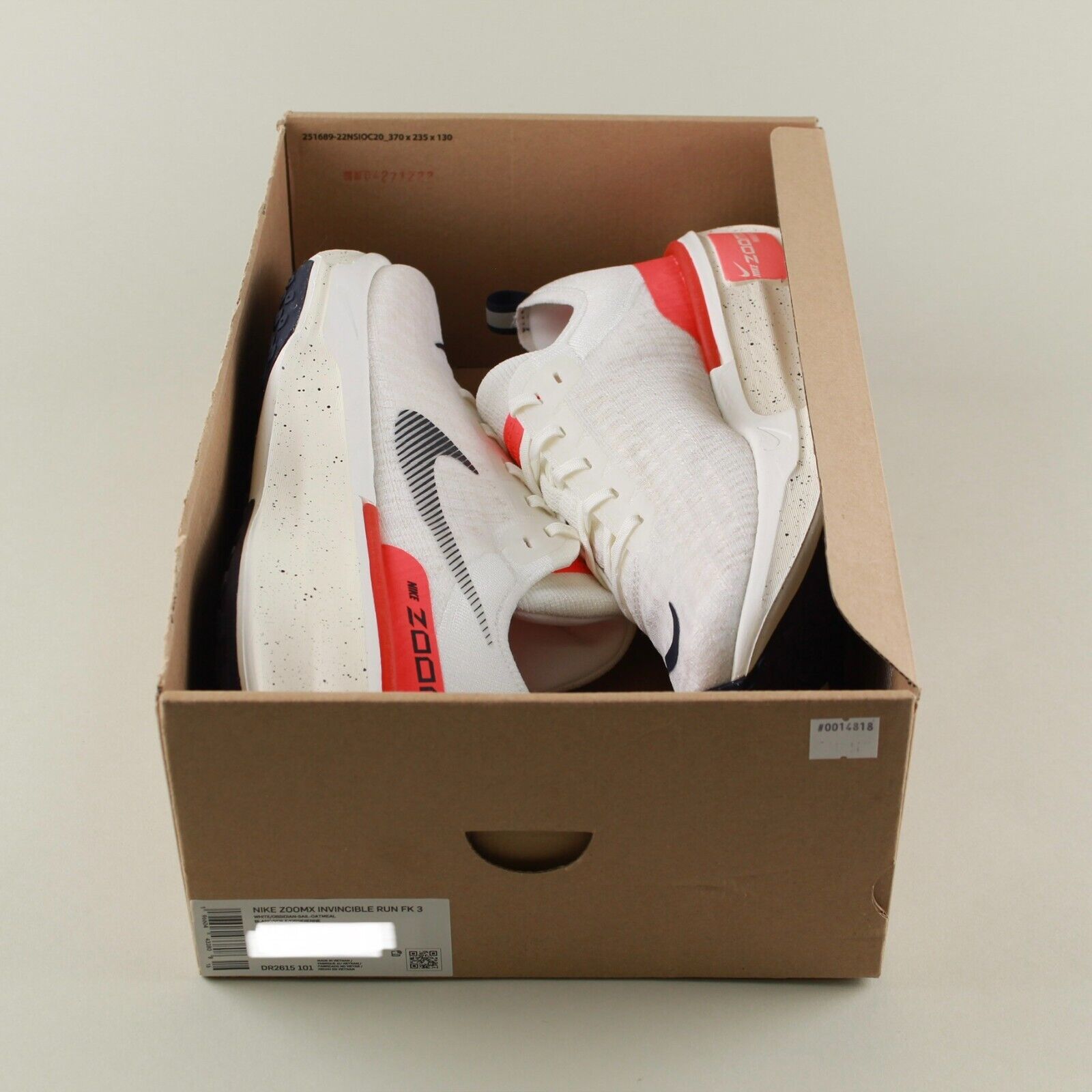 Nike ZoomX Invincible Run FK 3 Beige Red