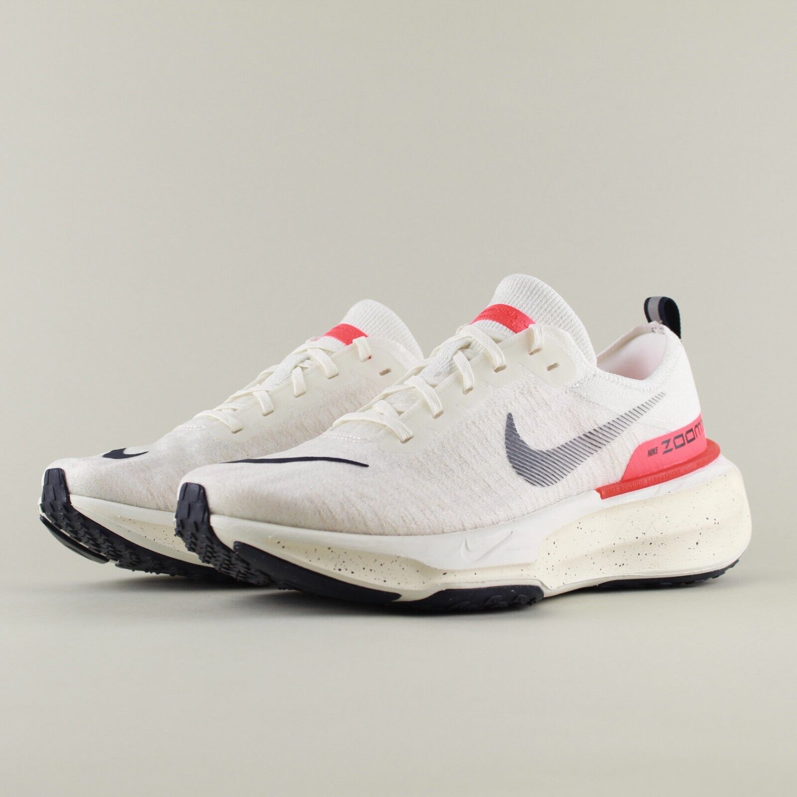 Nike ZoomX Invincible Run FK 3 Beige Red