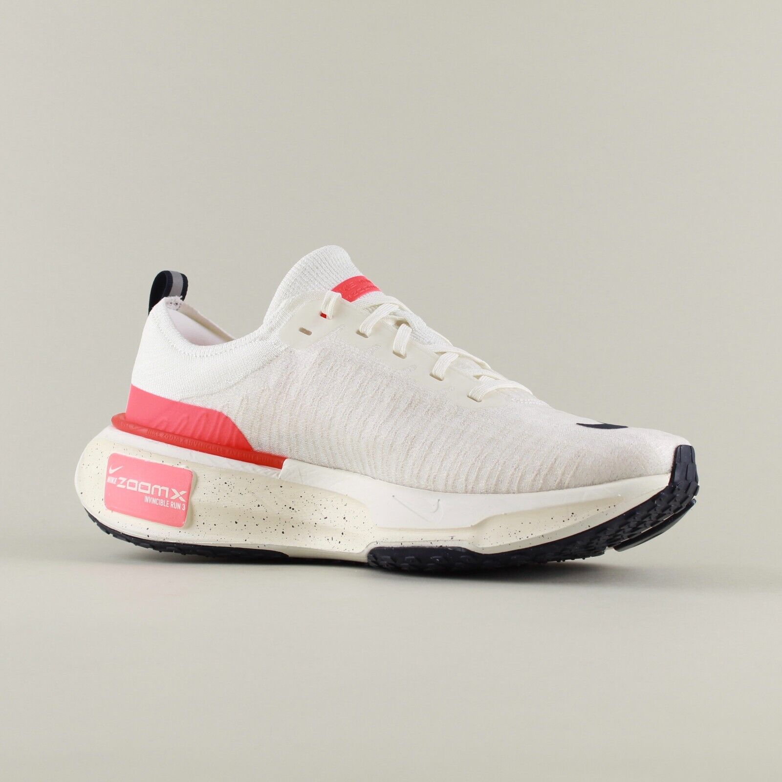 Nike ZoomX Invincible Run FK 3 Beige Red