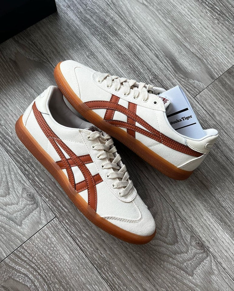 Onitsuka Tiger Tokuten Cream Caramel