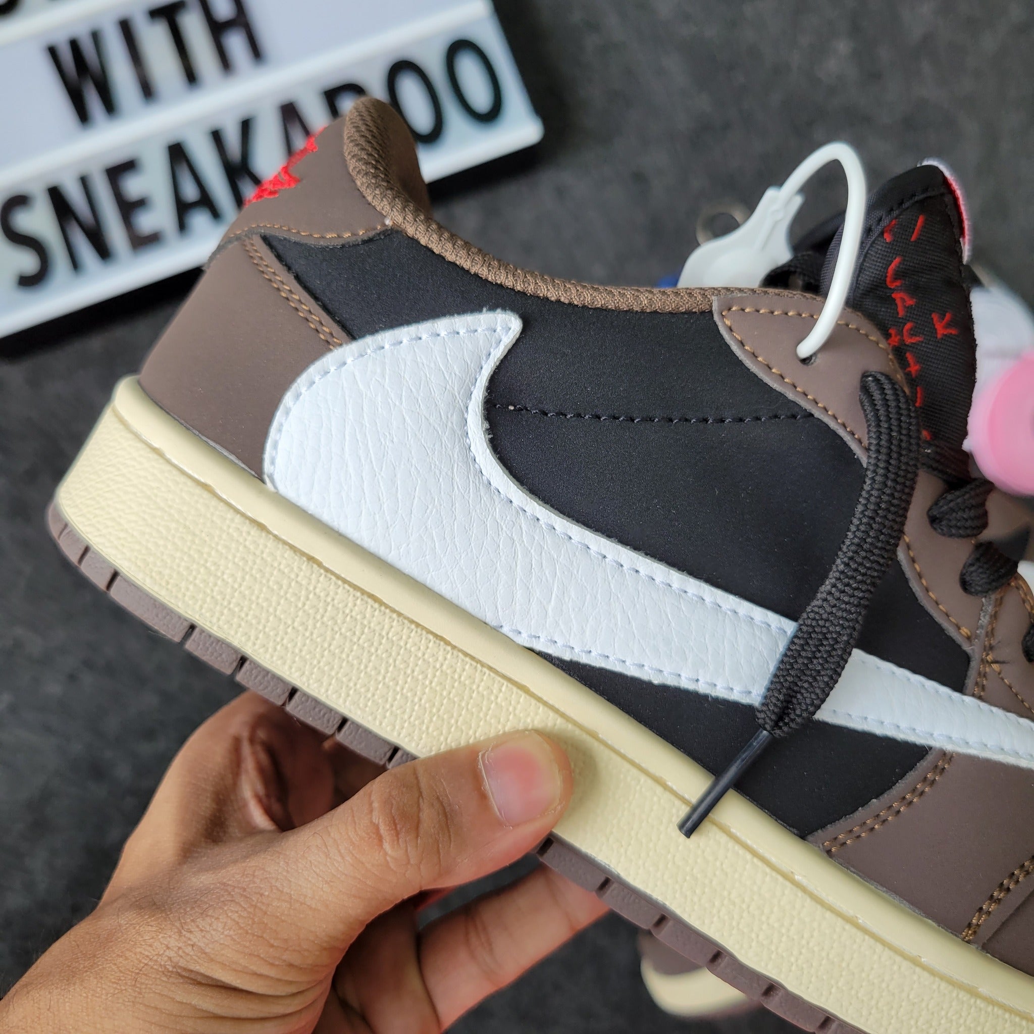 Travis Scott x Air Jordan 1 Low OG Mocha